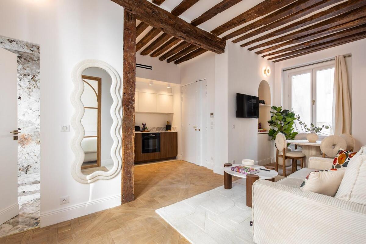 2#new 4 People - Saint-germain Notre-dame * Paris